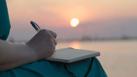 Menulis - meramuda.com