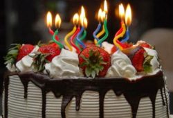 Waspada, Tiup Lilin Kue Ulang Tahun Sebarkan Banyak Bakteri